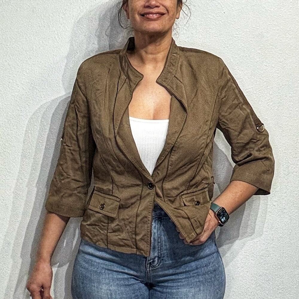 White House Black Market Tan Blazer Sz 10P